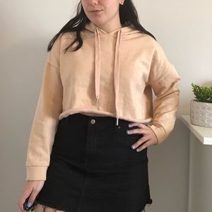 light brown / peach cropped hoodie!